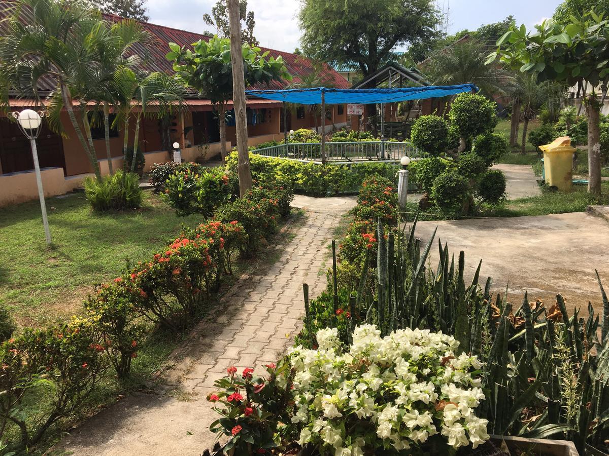 Sunshine Guesthouse Mae Sot Ngoại thất bức ảnh
