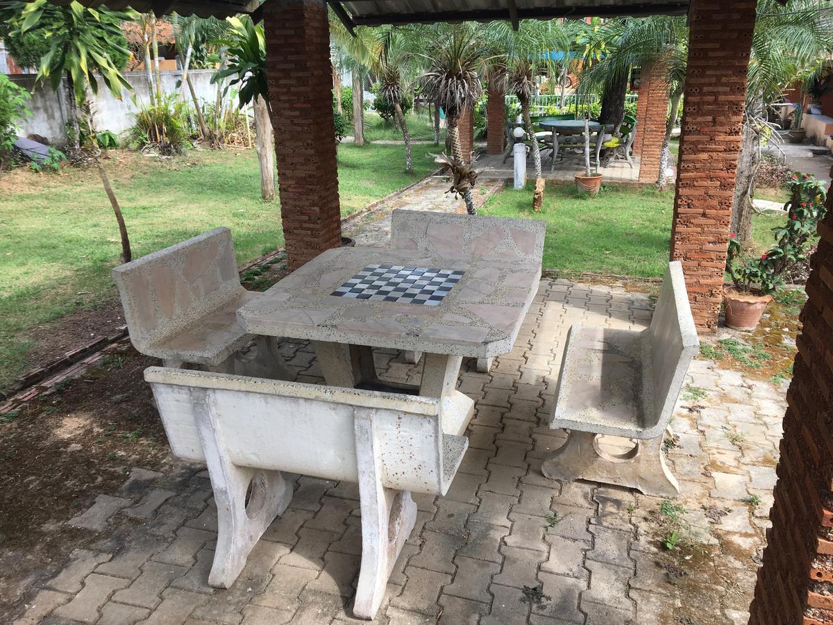 Sunshine Guesthouse Mae Sot Ngoại thất bức ảnh